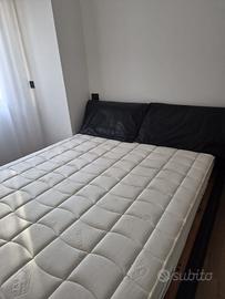Letto matrimoniale in vera pelle