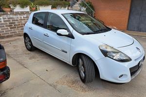 RENAULT CLIO SERIE 3 ANNO 2010