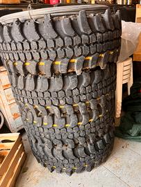 Gomme e cerchi toyota land cruiser patrol pajero