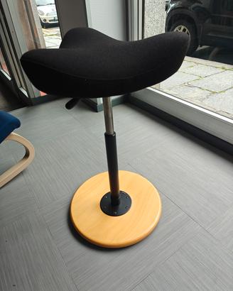 Sgabello Varier Move naturale Nero