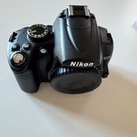 Nikon D5000 kit+ 35 mm