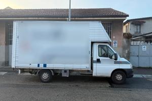 Fiat ducato boxato traslochi trasporto mobili