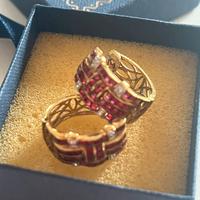 Orecchini oro e rubini