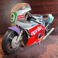 Aprilia scala 1:10 Loris Reggiani 