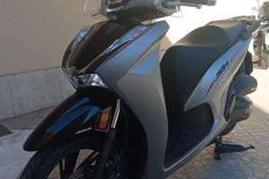 HONDA SH 350