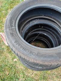 Pneumatici 205/55 r16