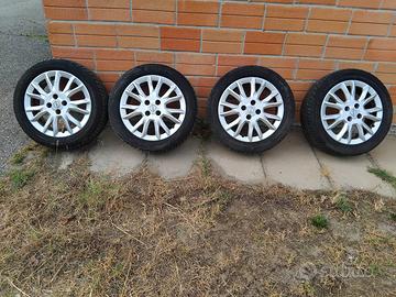 cerchi Opel Meriva/corsa da 16 pollici 