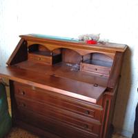 Scrittoio con ribalta / Secrétaire