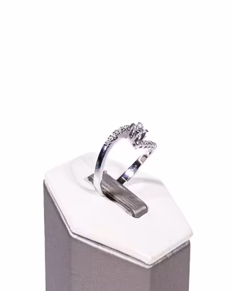 Anello solitario
