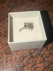 Anello 18 carati Oro bianco - 3.10ct. tw. Diamante
