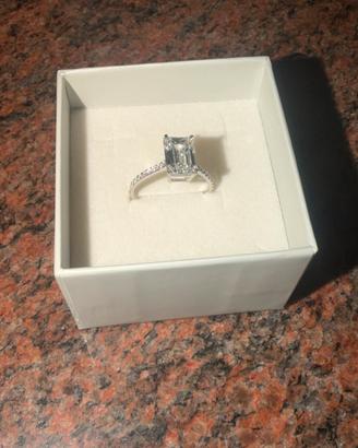 Anello 18 carati Oro bianco - 3.10ct. tw. Diamante