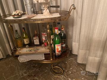 Carrello d’epoca, porta liquori in ottone