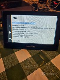 navigatore GPS Garmin della serie nüvi.