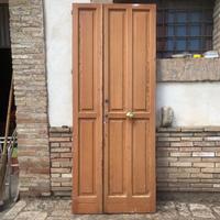 porta portone di ingresso a due ante bugnate