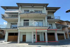 3 LOCALI A SOLTO COLLINA