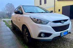 Hyundai ix35 con TETTO PANORAMICO