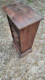 Mobiletto legno massello usato 10€