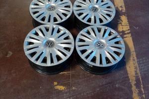 Cerchi con copricerchi Golf 7 di 15!!