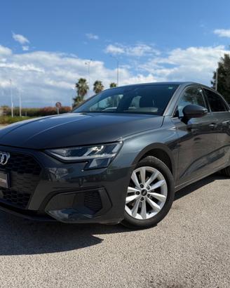 Audi A3 SPB 30 TDI Business Advanced