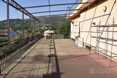 Appartamento di 125 m² con 4 locali a Ausonia