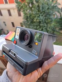 Polaroid One Step 2 - vintage lomo
