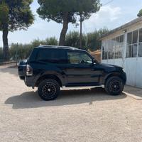 Kit di rialzo BASIC Pajero V60/80