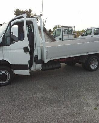 Iveco Daily 35.10 2.3 HPI Cassone Fisso 4,50 M
