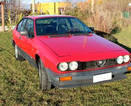 Alfa romeo gtv 2000 rossa - anno 1983 - A.S.I