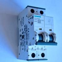 Siemens 14A 20kA Interruttore automatico prof