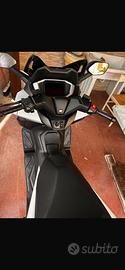 Honda forza 350