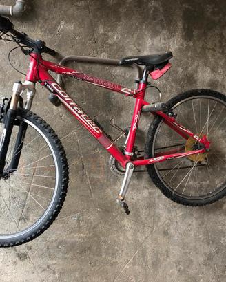 Mountain Bike Rossa