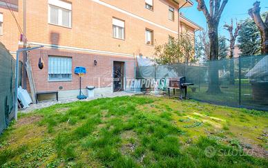 Villa a schiera con giardino