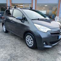 Toyota Verso-S 1.3 MT Lounge TENUTA BENISSIMO