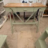 Buffetta con piattiera.