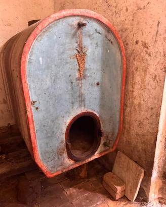N.2 Botti per vino storiche in legno