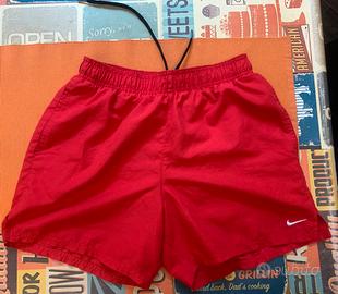 Pantaloncino costume mare Nike rosso