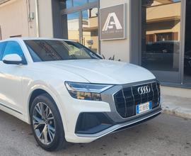 Audi Q8 50 TDI 286 CV Quattro S-Line...