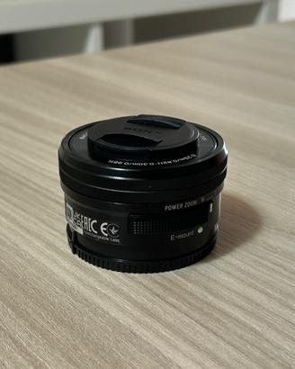 Sony E PZ 16-50mm F3.5-5.6 OSS – Pari al Nuovo