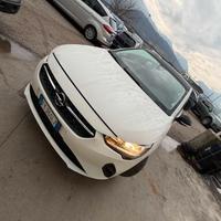 Opel Corsa 1.2 Edition ok neopatentati
