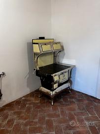 Stufa smaltata peacock Canada