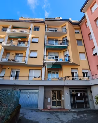 4 LOCALI A CASELLA
