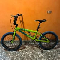 BMX verde blu