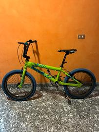 BMX verde blu