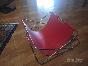 Porta riviste in pelle