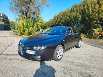 Alfa Romeo 159 1.9 JTDm SW