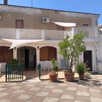 Casa indipendente bifamiliare