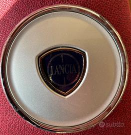 COPPETTA COPRIMOZZO COPPA LANCIA YPSILON 2011 ORIG