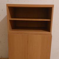 Mobiletto composto di due parti