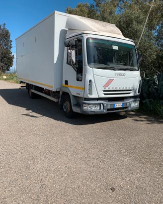 Camion Iveco 75E15