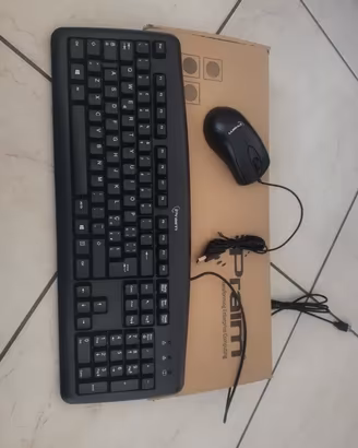 Kit Tastiera italiana + Mouse Praim con filo Nuovi